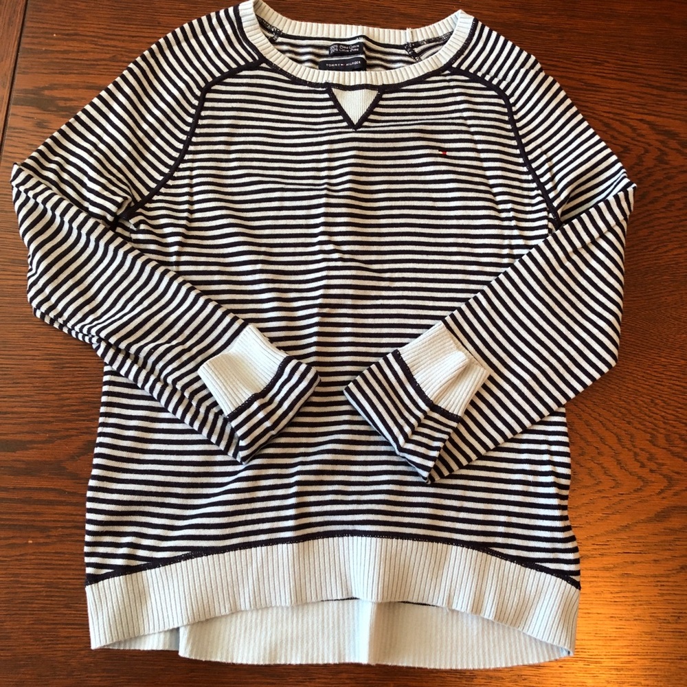 Tommy Hilfiger sweater